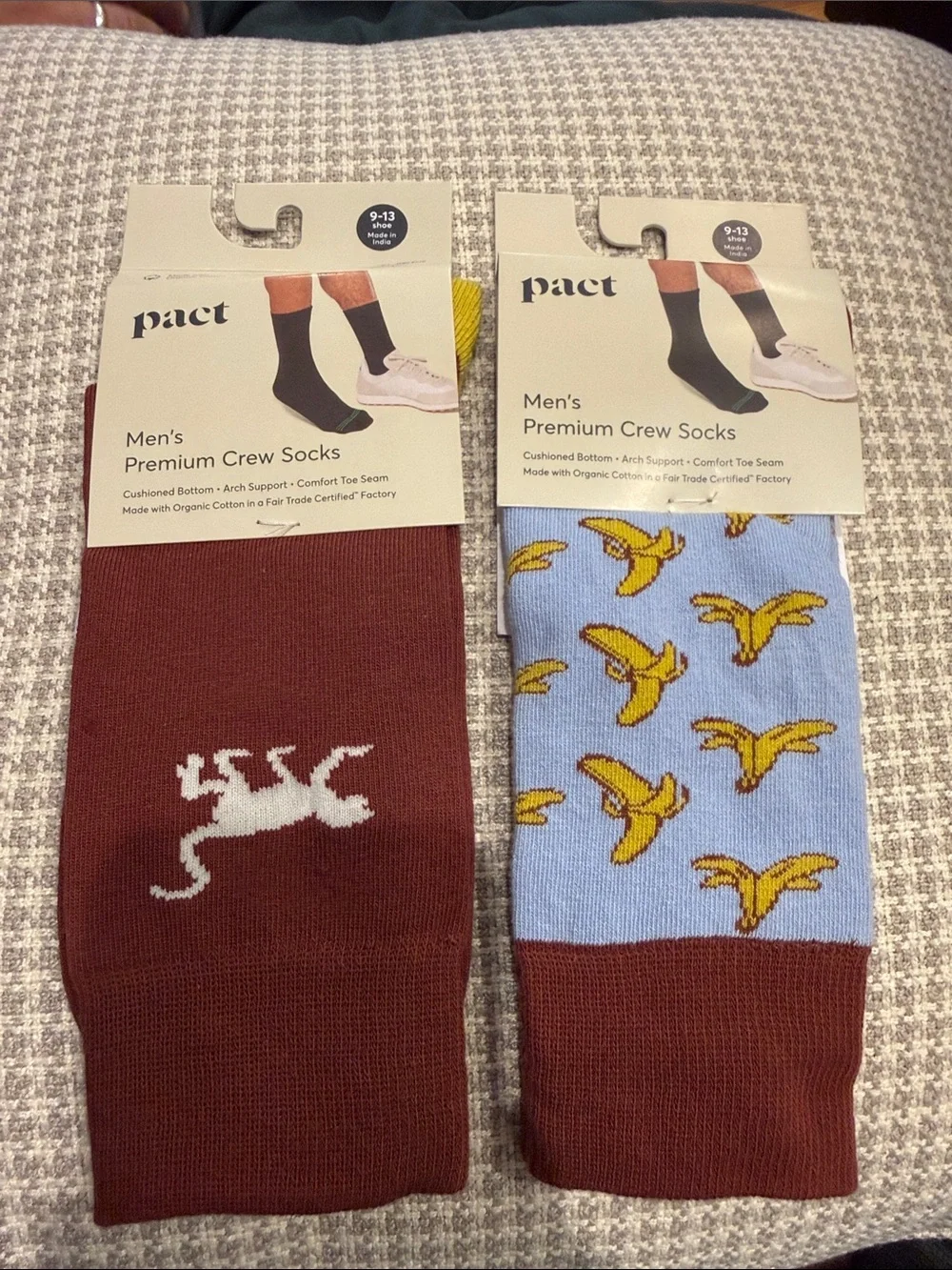 Pact Men's Organic Cotton Blend Crew Socks — Maroon & Light Blue Banana Print